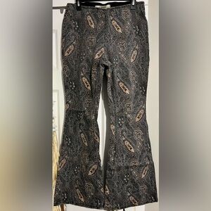 Rock & Roll Cowgirl Black and Dusty Rose Paisley Flare Pants